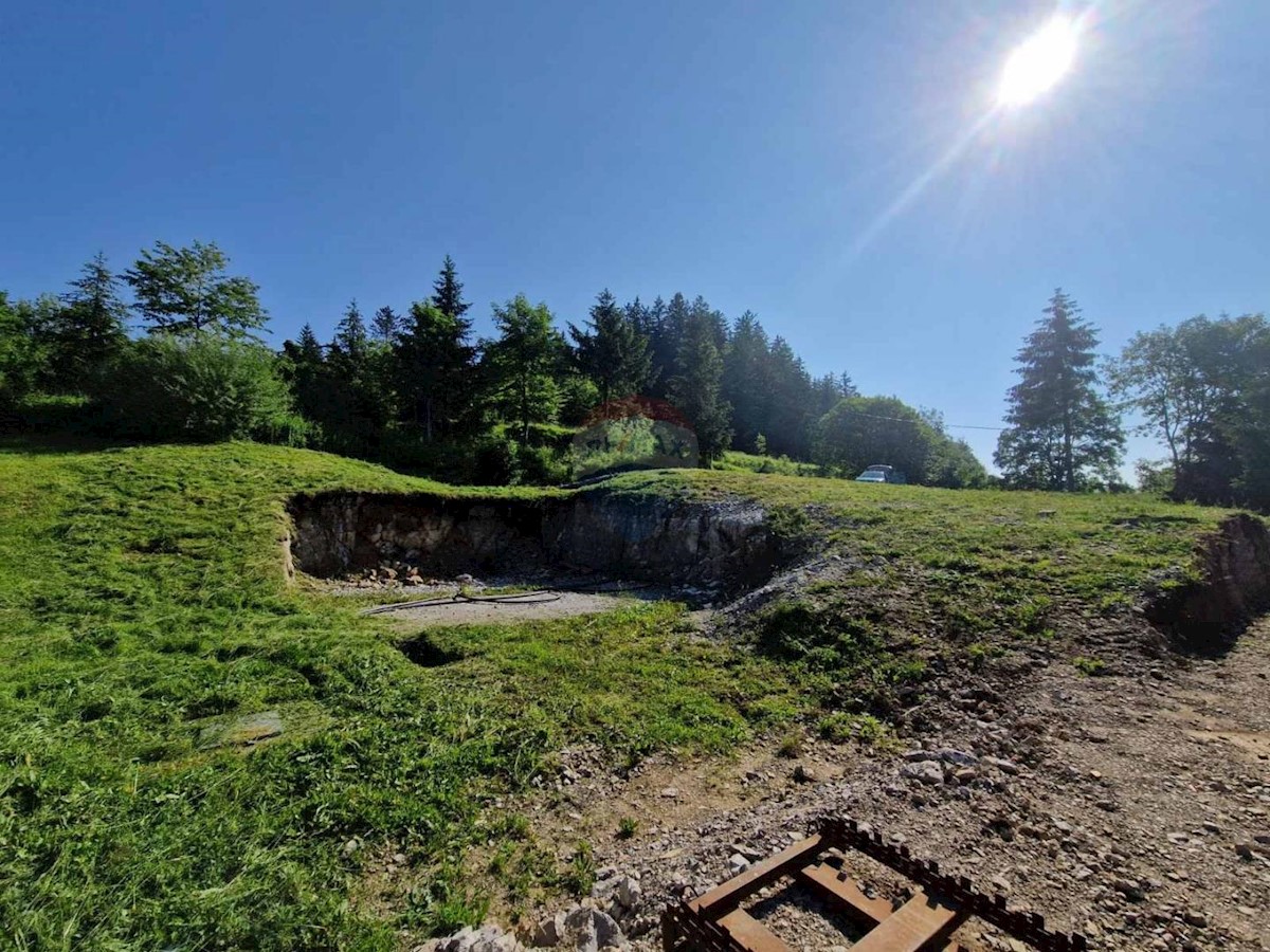 Stavbno zemljišče Delnice, 747m2