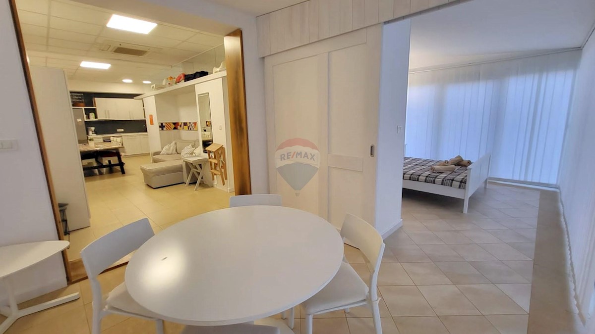 Stanovanje/Apartma Umag, 80m2