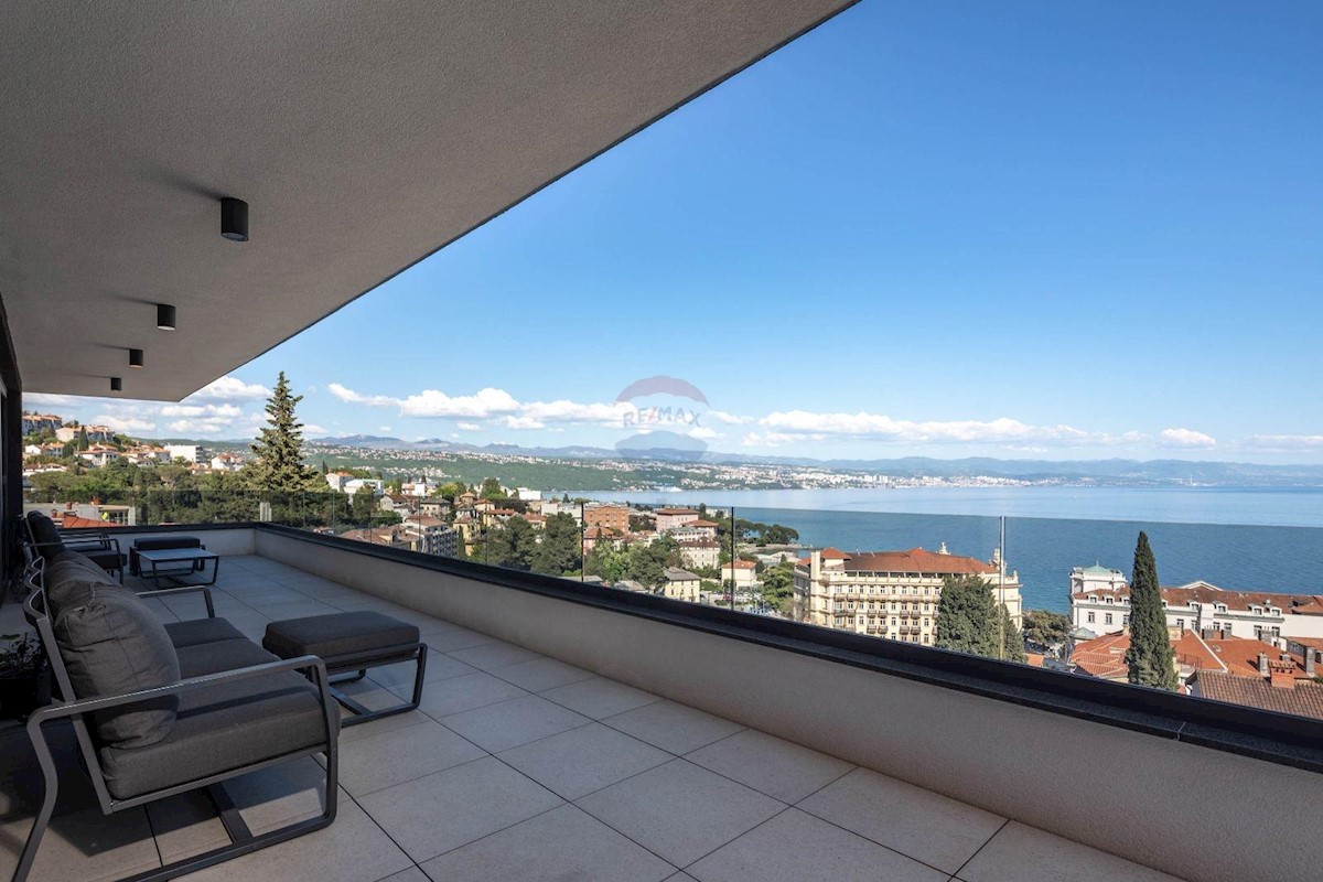 Stanovanje/Apartma Opatija - Centar, Opatija, 210m2