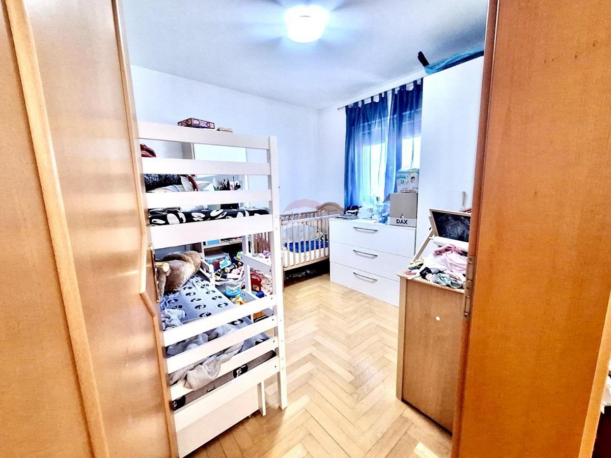 Stanovanje/Apartma Sv. Polikarp / Sisplac, Pula, 74,55m2