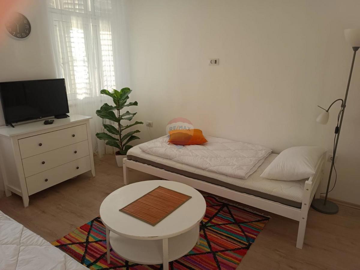 Stanovanje/Apartma Centar, Pula, 67m2