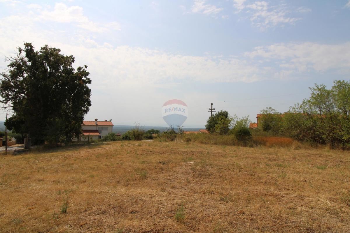 Stavbno zemljišče Kaštelir, Kaštelir-Labinci, 1.158m2