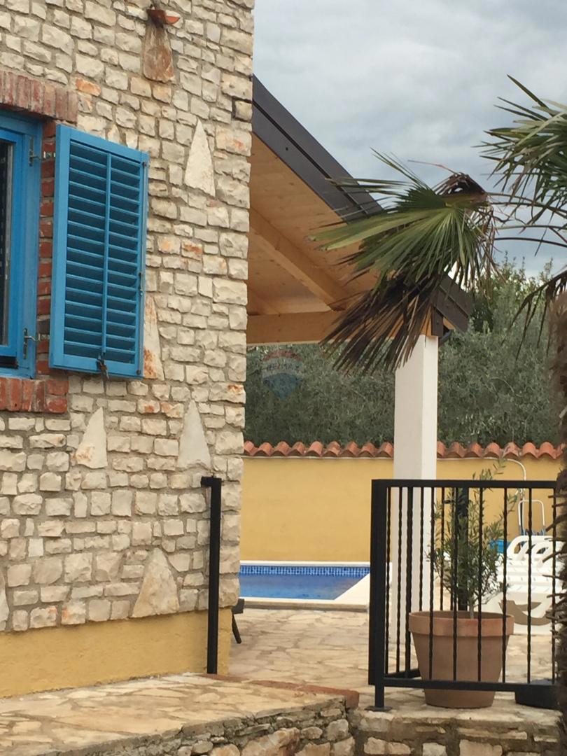 Hiša Kaštelir, Kaštelir-Labinci, 130m2