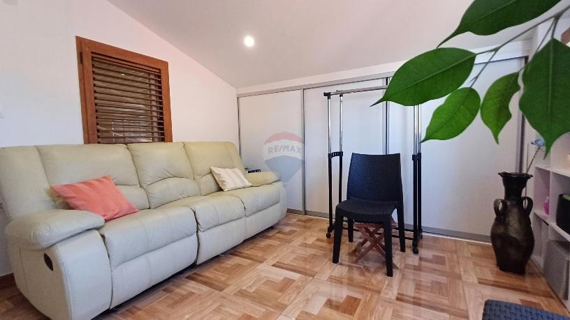 Istra, Pula center-stanovanjsko-poslovna stavba, 165m2
