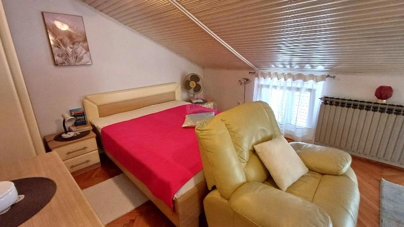 Istra, Pula center-stanovanjsko-poslovna stavba, 165m2