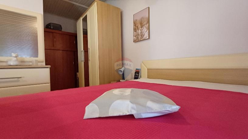 Istra, Pula center-stanovanjsko-poslovna stavba, 165m2