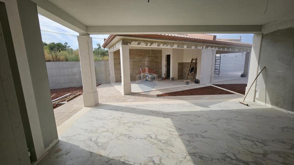 Hiša Momjan, Buje, 173,41m2