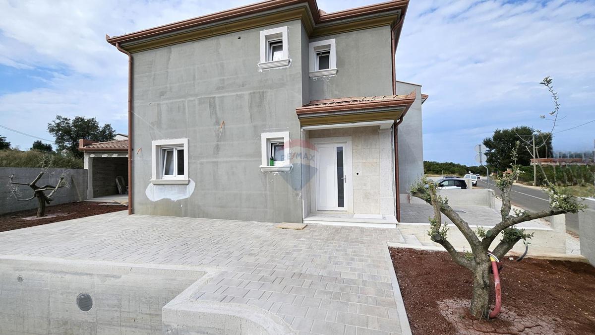 Hiša Momjan, Buje, 173,41m2