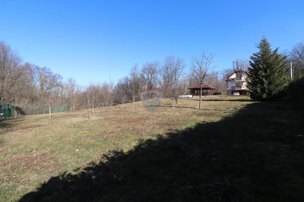 Hiša Bukevje, Sveti Ivan Zelina, 395m2