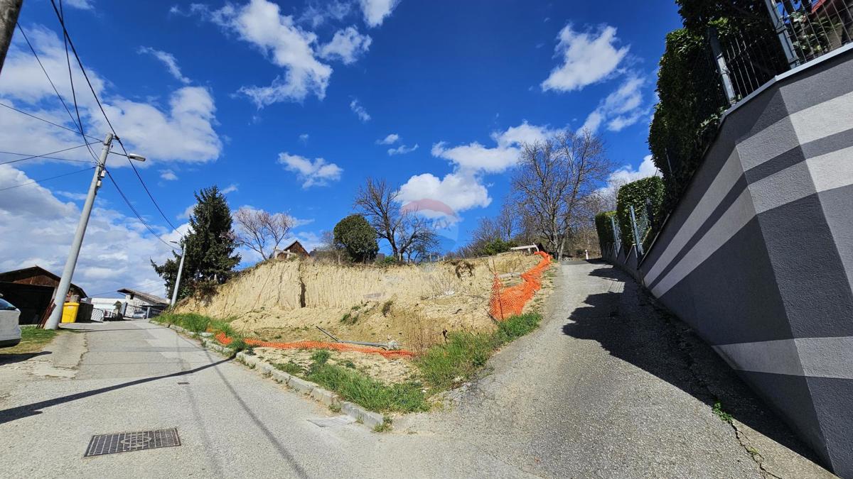 Stavbno zemljišče Jačkovina, Podsused - Vrapče, 568m2