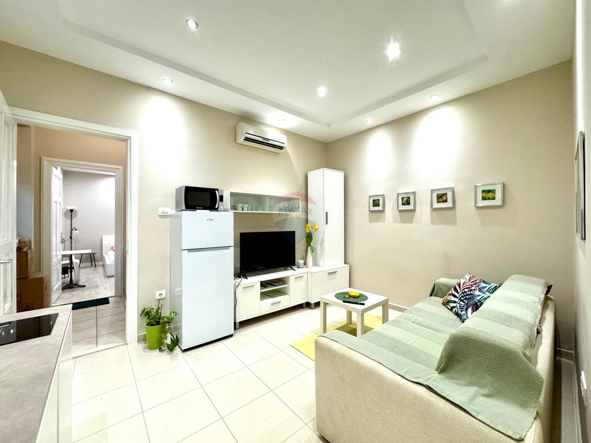 Hiša Crikvenica, 302m2