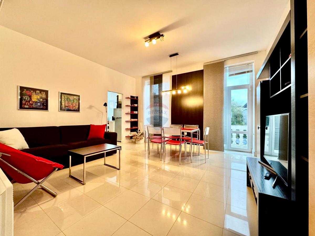 Hiša Crikvenica, 302m2