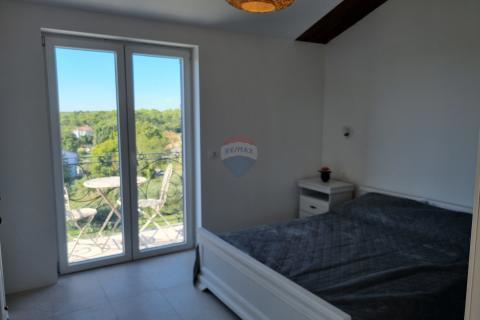Istra, okolica Barbana - hiša z bazenom, 190m2