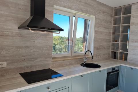 Istra, okolica Barbana - hiša z bazenom, 190m2