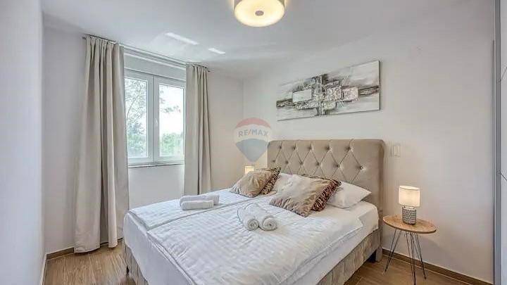 Stanovanje/Apartma Umag, 129,76m2