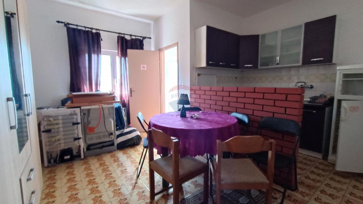 Istra, Hiša Bokordići, Svetvinčenat, 200m2