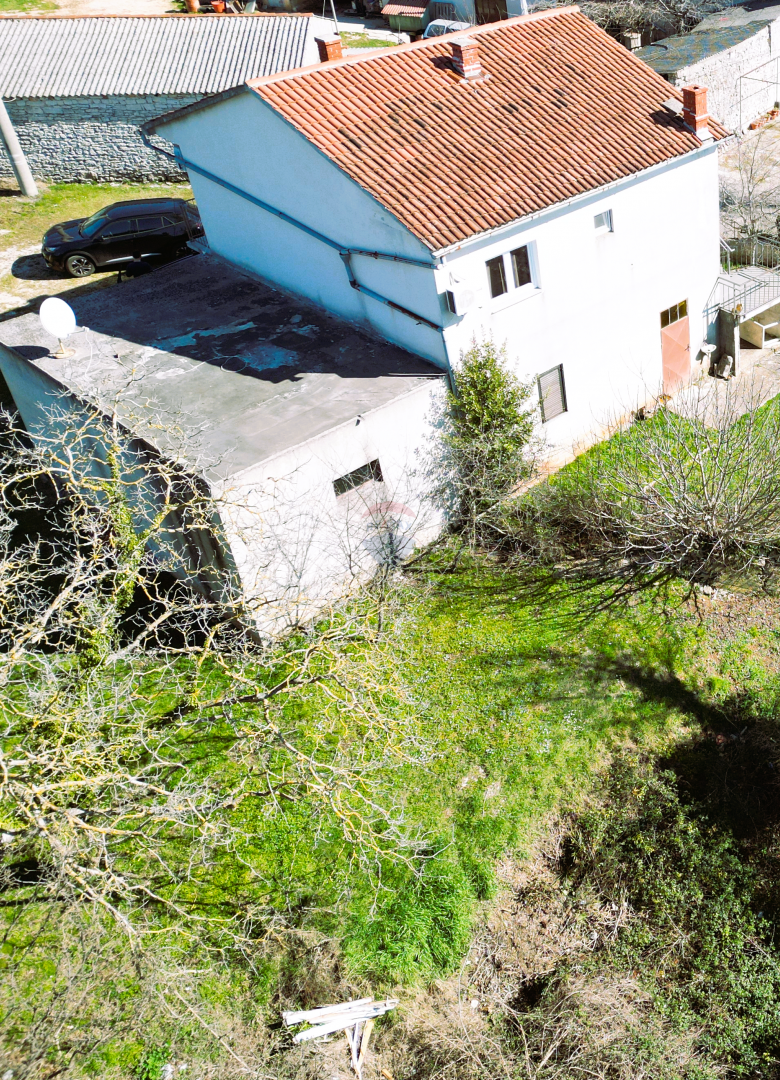 Istra, Hiša Bokordići, Svetvinčenat, 200m2