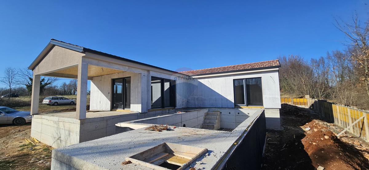 Hiša Žminj, 121,30m2