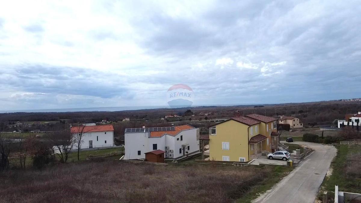 Stavbno zemljišče Višnjan, 1.089m2