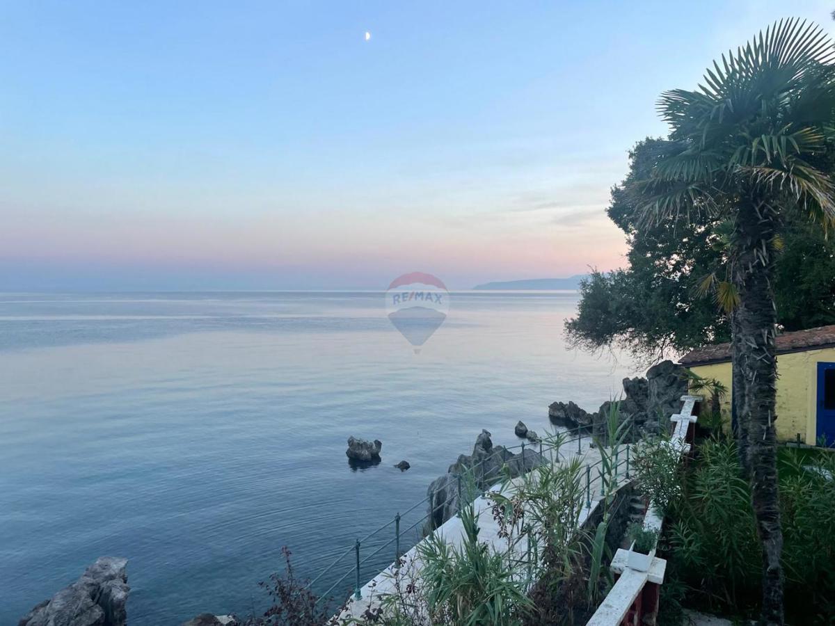 Stanovanje/Apartma Ičići, Opatija - Okolica, 75m2