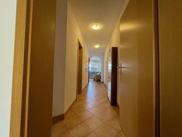 Otok Krk, Malinska, apartma s pogledom na morje, pritličje, parking