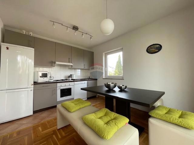 Otok Krk, Malinska, apartma s pogledom na morje, pritličje, parking