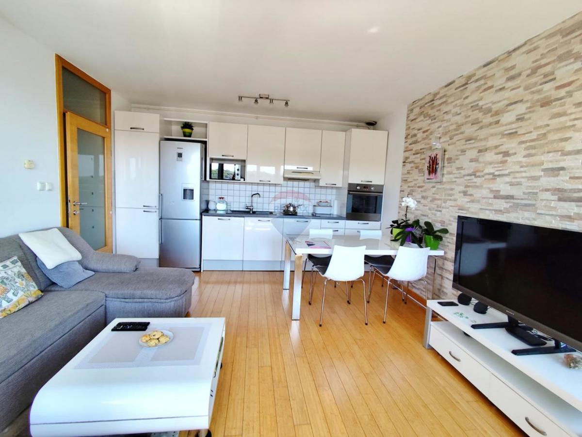 Stanovanje/Apartma Škurinje, Rijeka, 77,12m2
