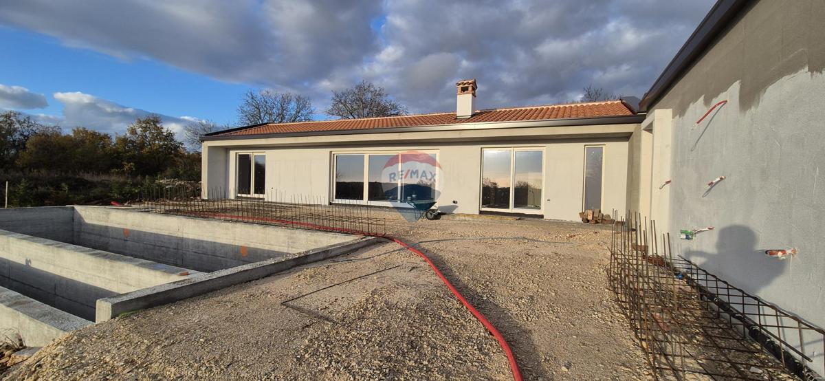 Hiša Sveti Petar u Šumi, Sveti Petar U Šumi, 107m2