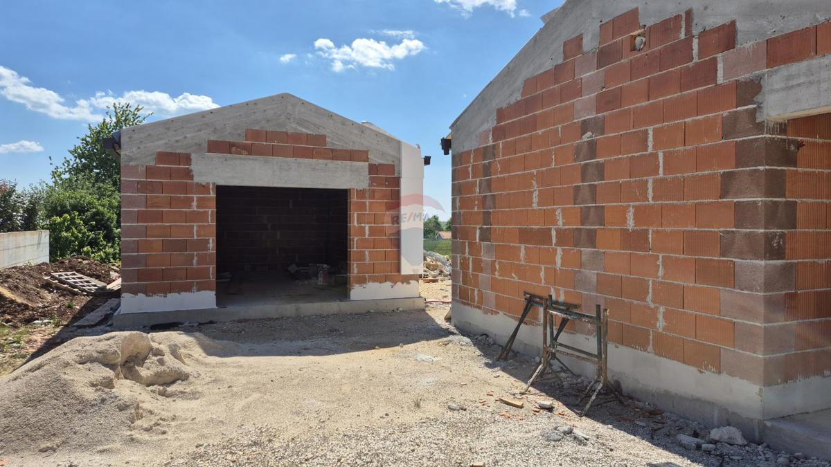 Hiša Sveti Petar u Šumi, Sveti Petar U Šumi, 107m2