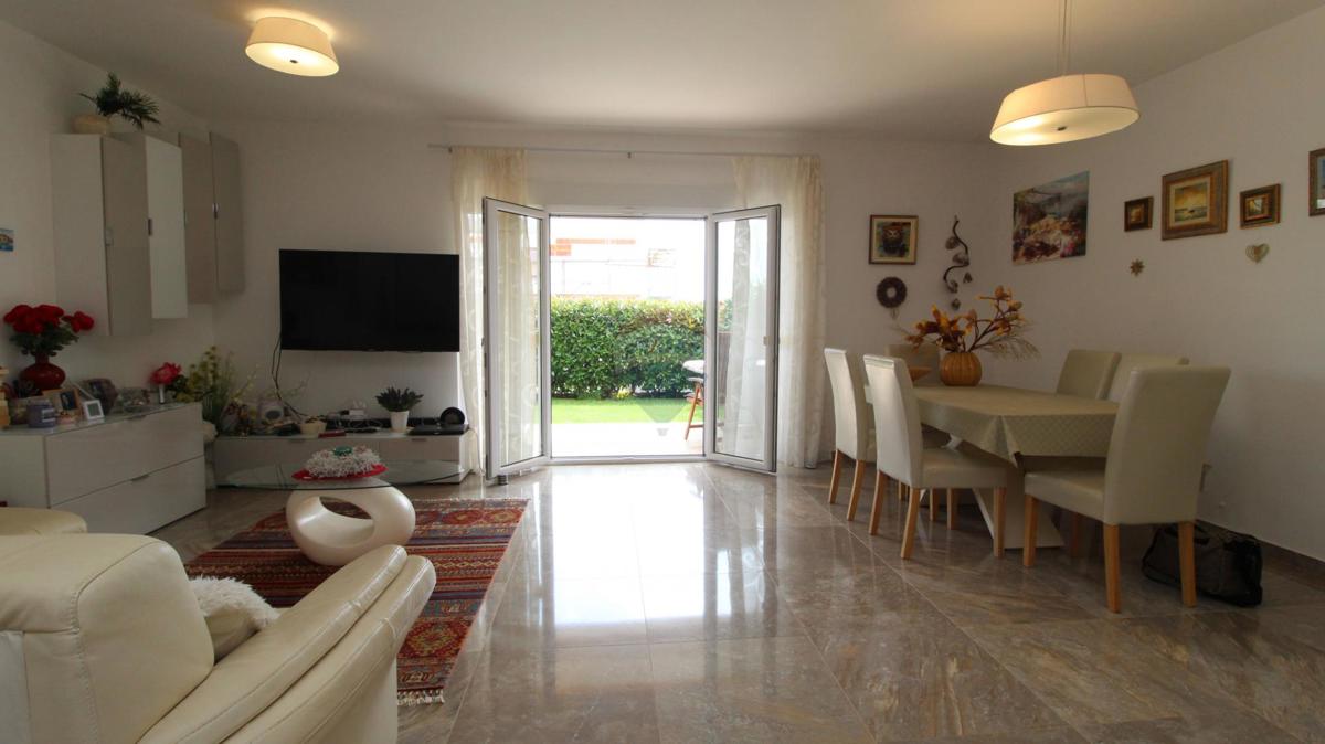 Hiša Novigrad, 105m2