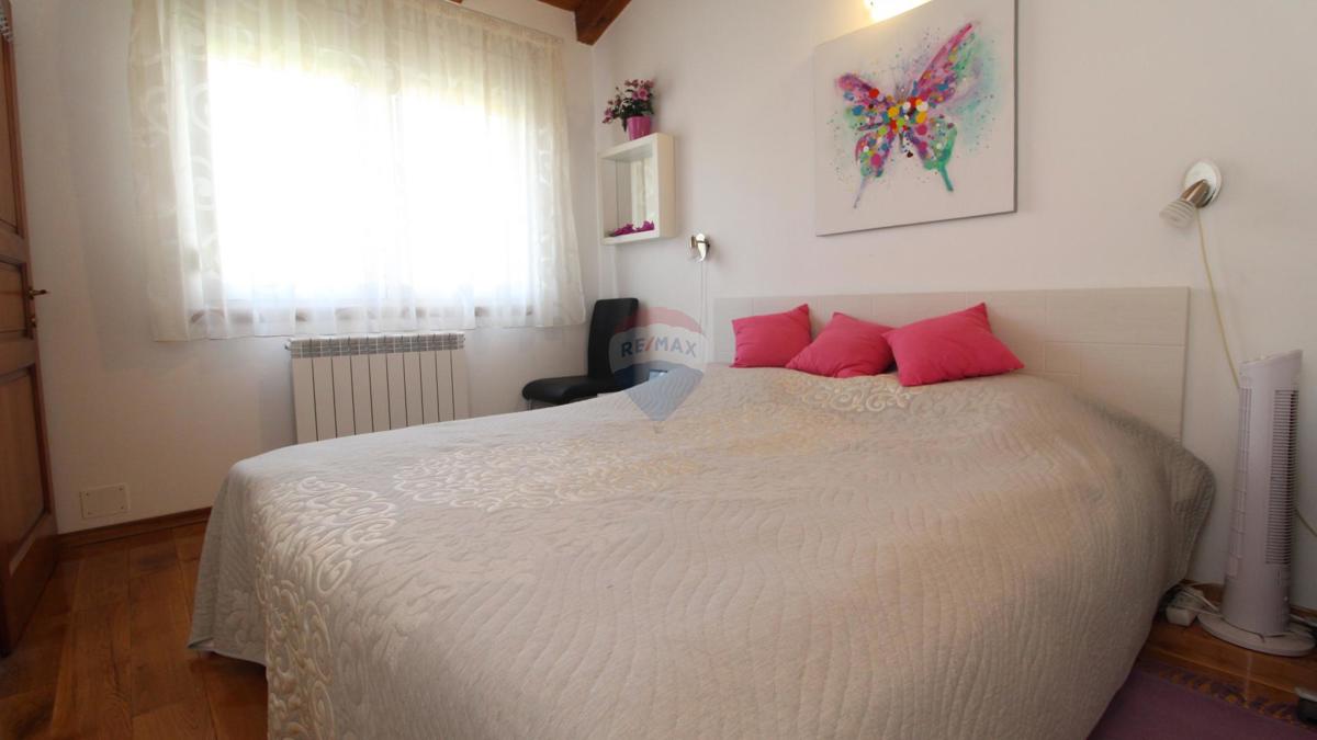 Hiša Novigrad, 105m2