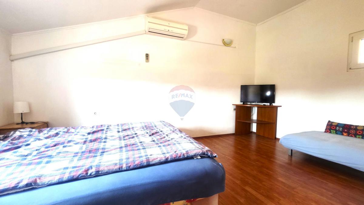 Hiša Kaštel, Buje, 75m2