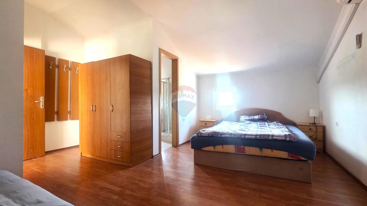 Hiša Kaštel, Buje, 75m2
