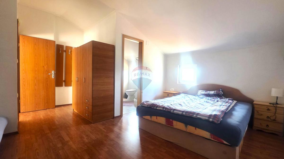 Hiša Kaštel, Buje, 75m2