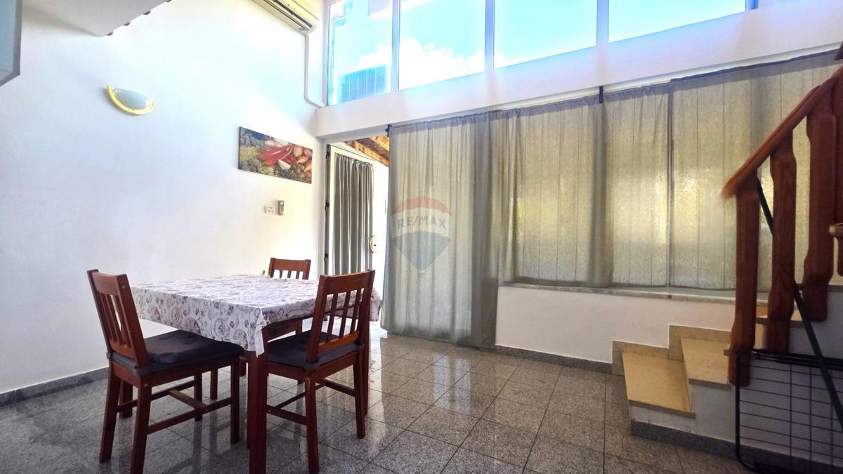 Hiša Kaštel, Buje, 75m2