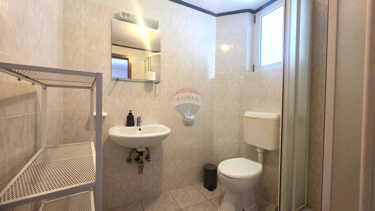Hiša Kaštel, Buje, 75m2