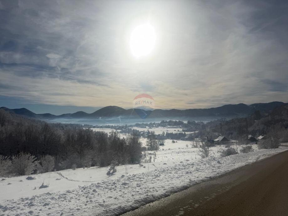 Stavbno zemljišče Mrkopalj, 885m2
