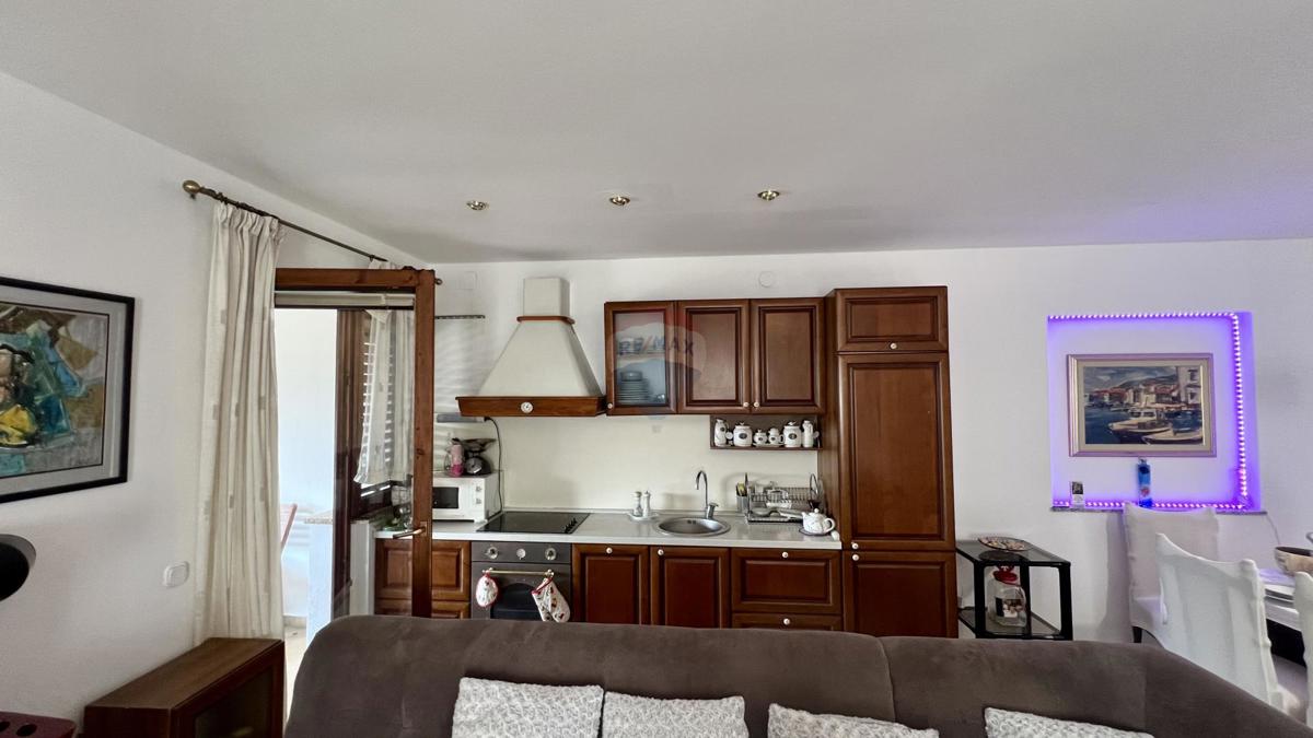 Stanovanje/Apartma Bogovići, Malinska-Dubašnica, 71,40m2