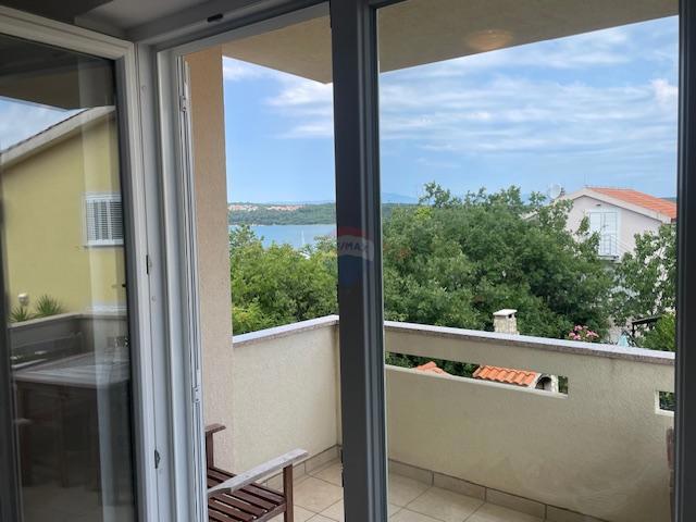 Otok Krk, Klimno, apartma, pogled na morje, 300 m od plaže