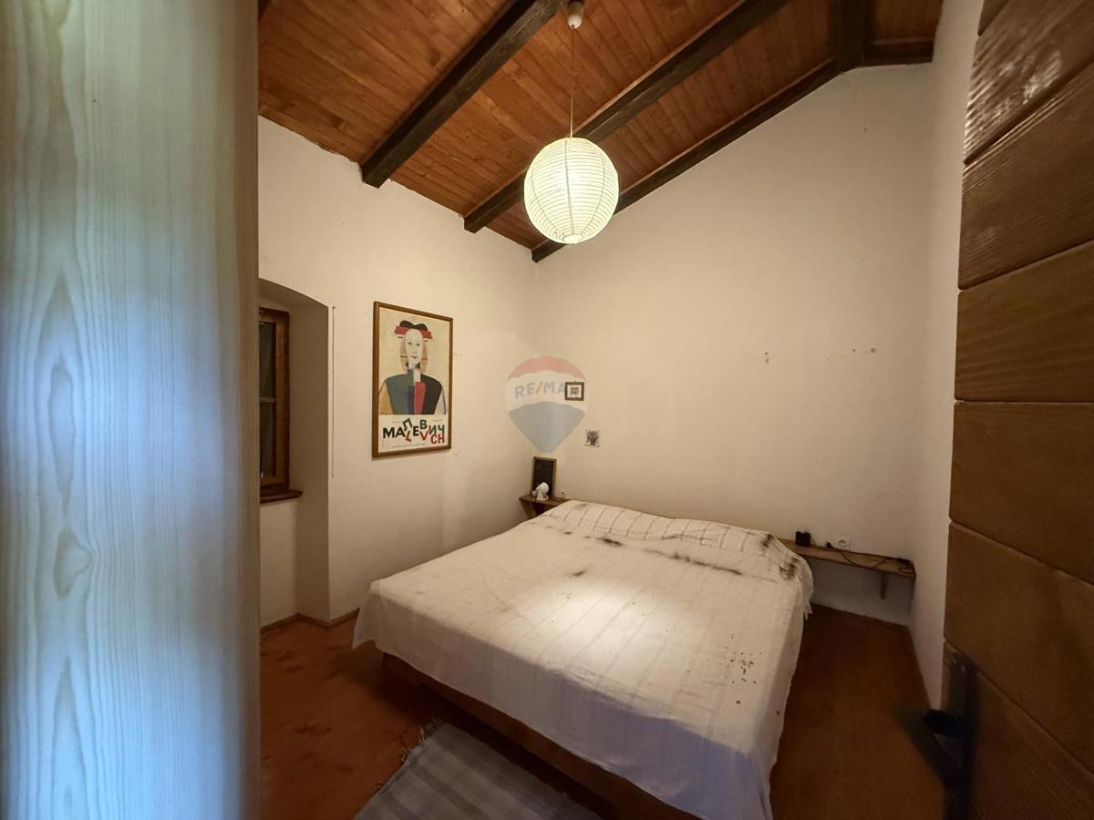 ISTRIA, ŽMINJ – Beautiful Estate with Building Land