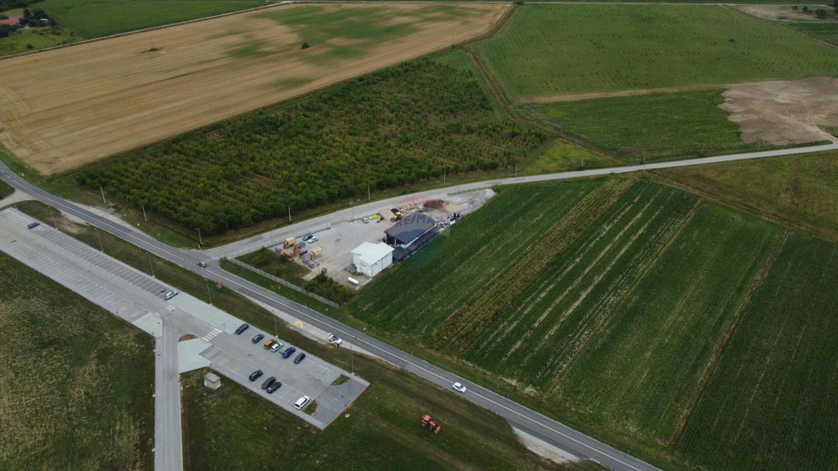 Stavbno zemljišče Okuje, Velika Gorica - Okolica, 4.841m2