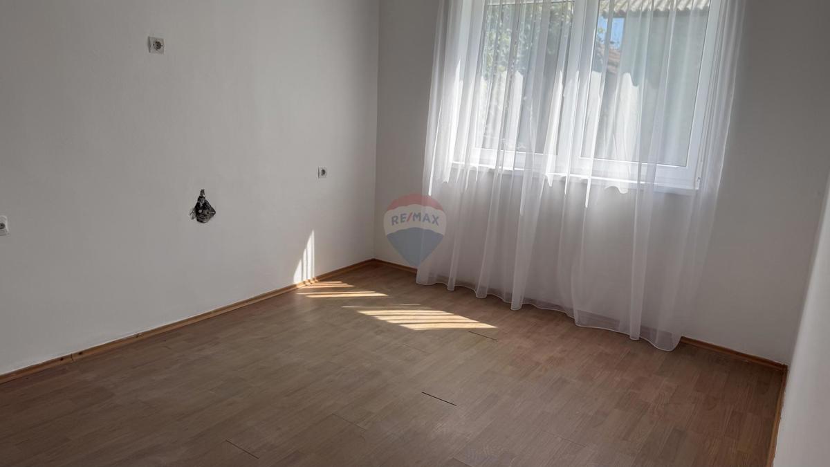 Hiša Begovići, Petrinja, 99m2