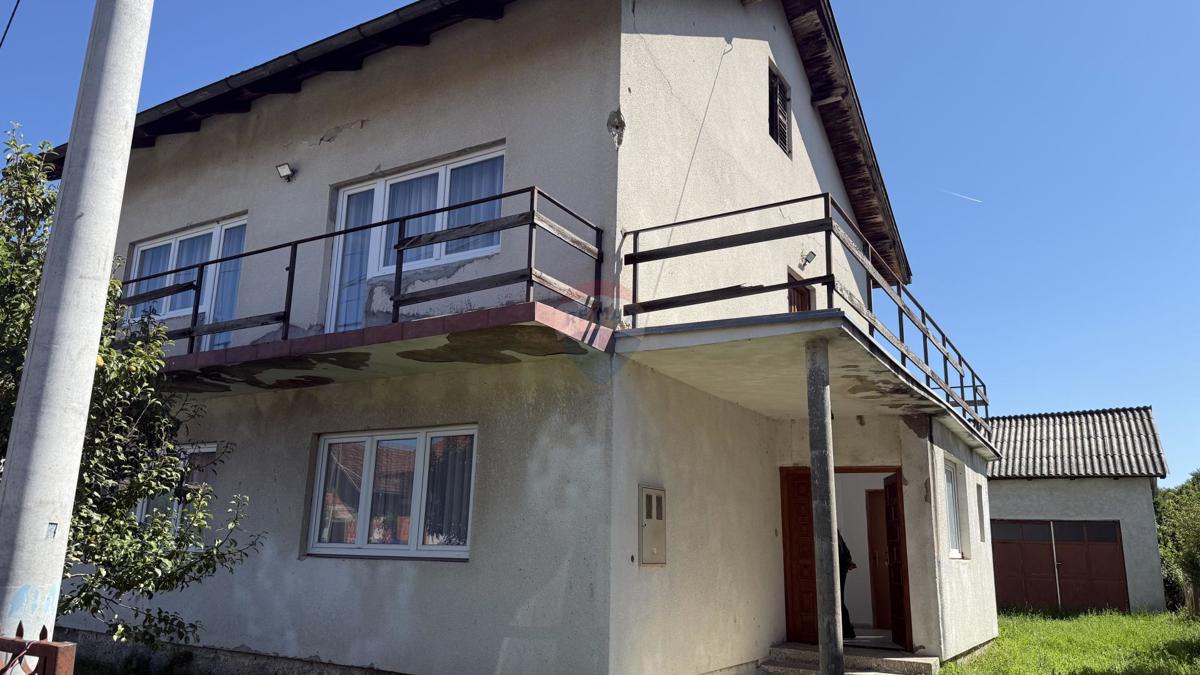 Hiša Begovići, Petrinja, 99m2