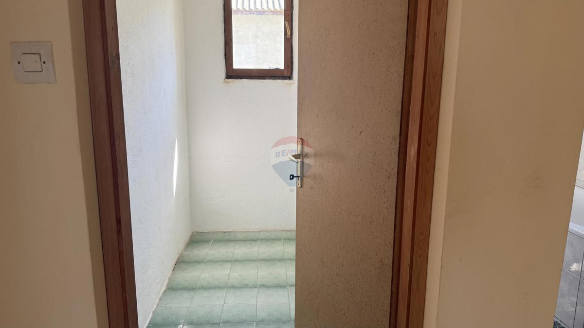 Hiša Begovići, Petrinja, 99m2
