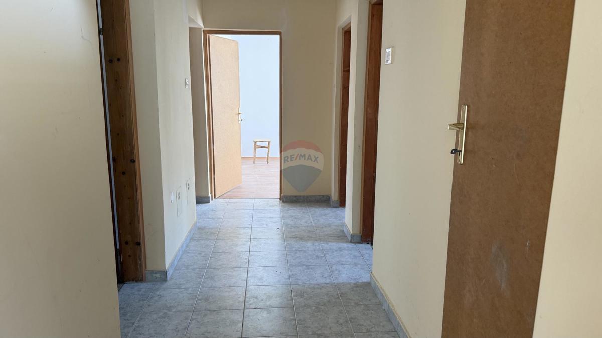 Hiša Begovići, Petrinja, 99m2