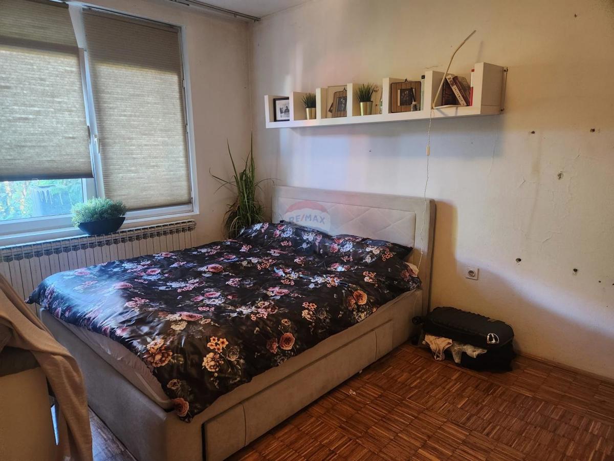 Hiša Kromosovo naselje, Velika Gorica, 222m2