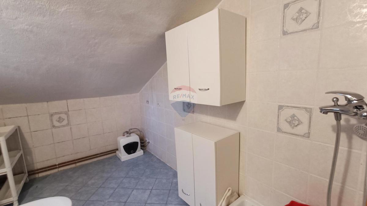 Hiša Rovinj, 86m2