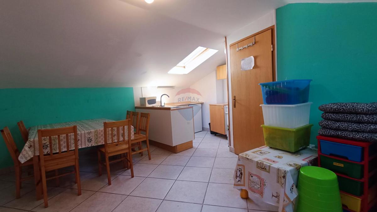 Hiša Rovinj, 86m2