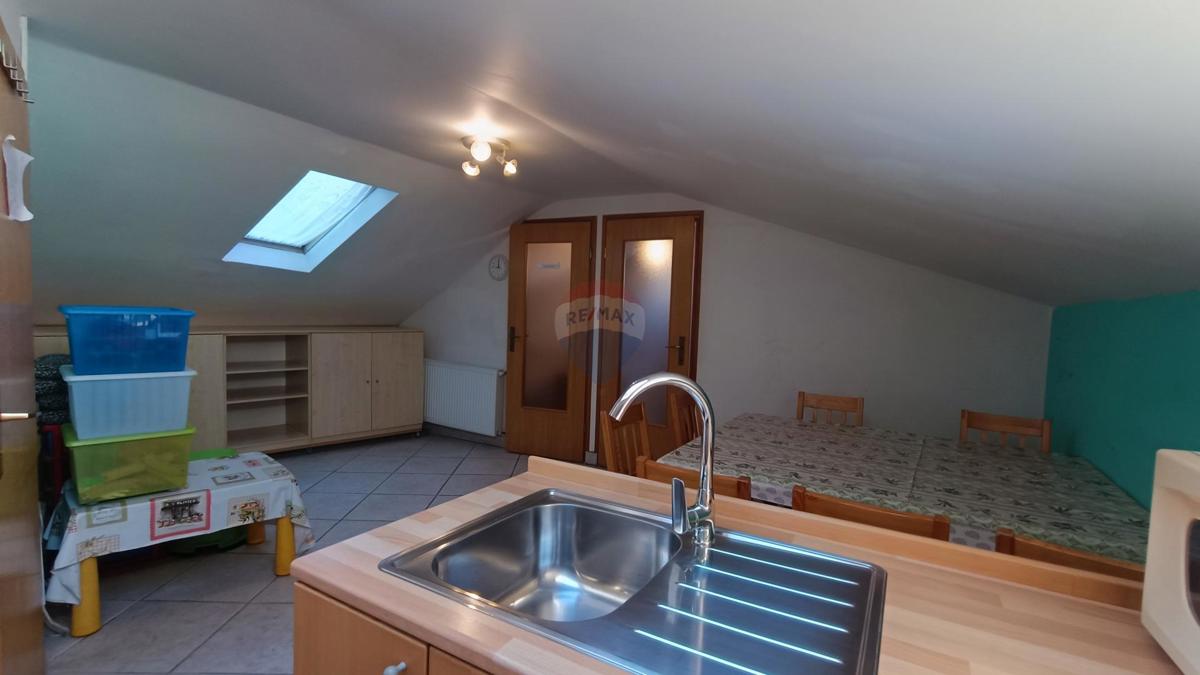 Hiša Rovinj, 86m2