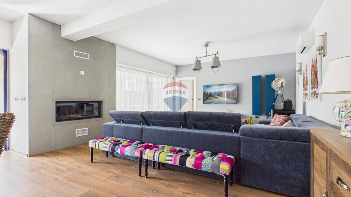 Hiša Sveti Lovreč, 230m2